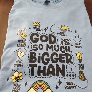 Adult Gildan Unisex XL Blue Graphic Shirt